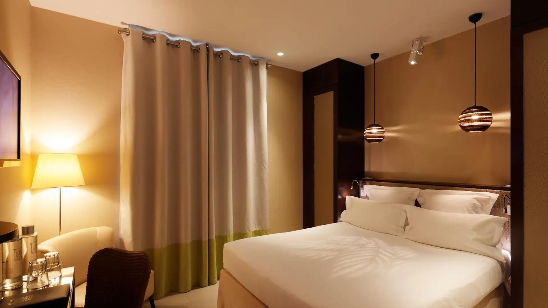 Hotel Eden