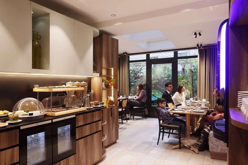 Eden 4* Paris